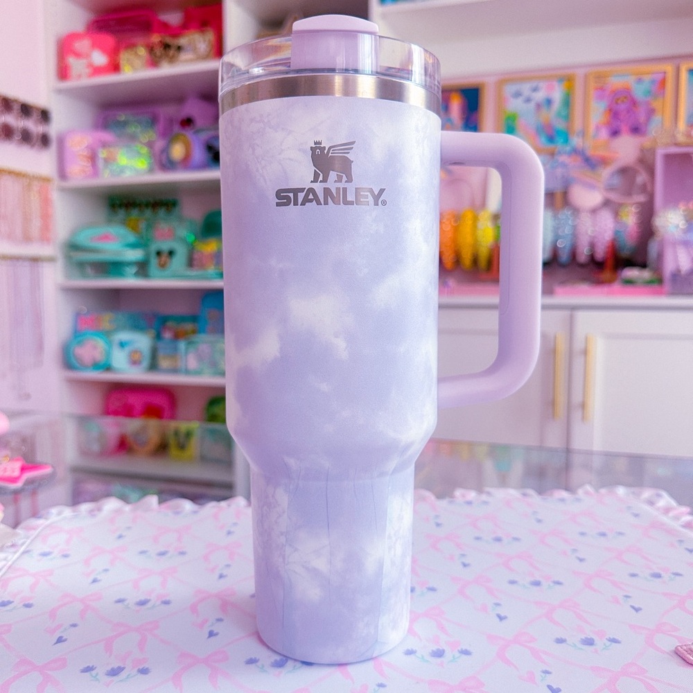 Stanley x Target Tie Dye Wisteria 40oz Purple Handle